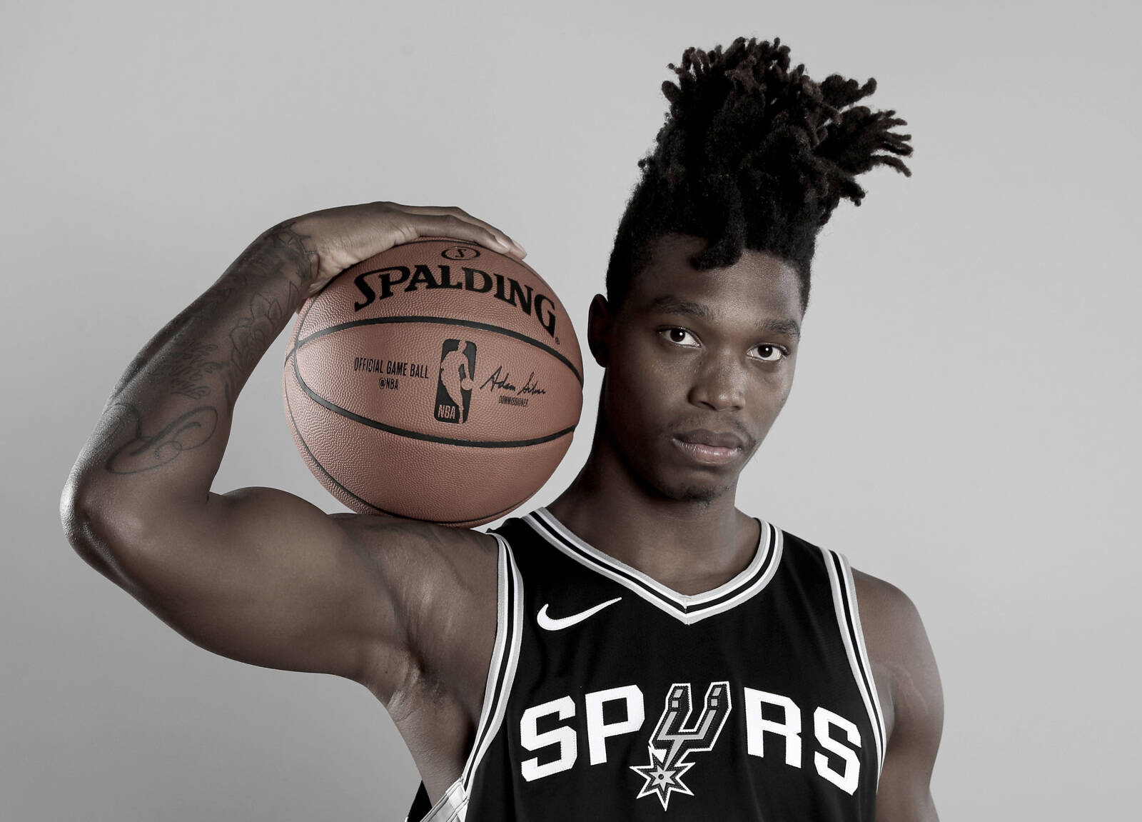 Jogador é uma das principais revelações do Basquete. Foto: DIVULGAÇÃO/NBA