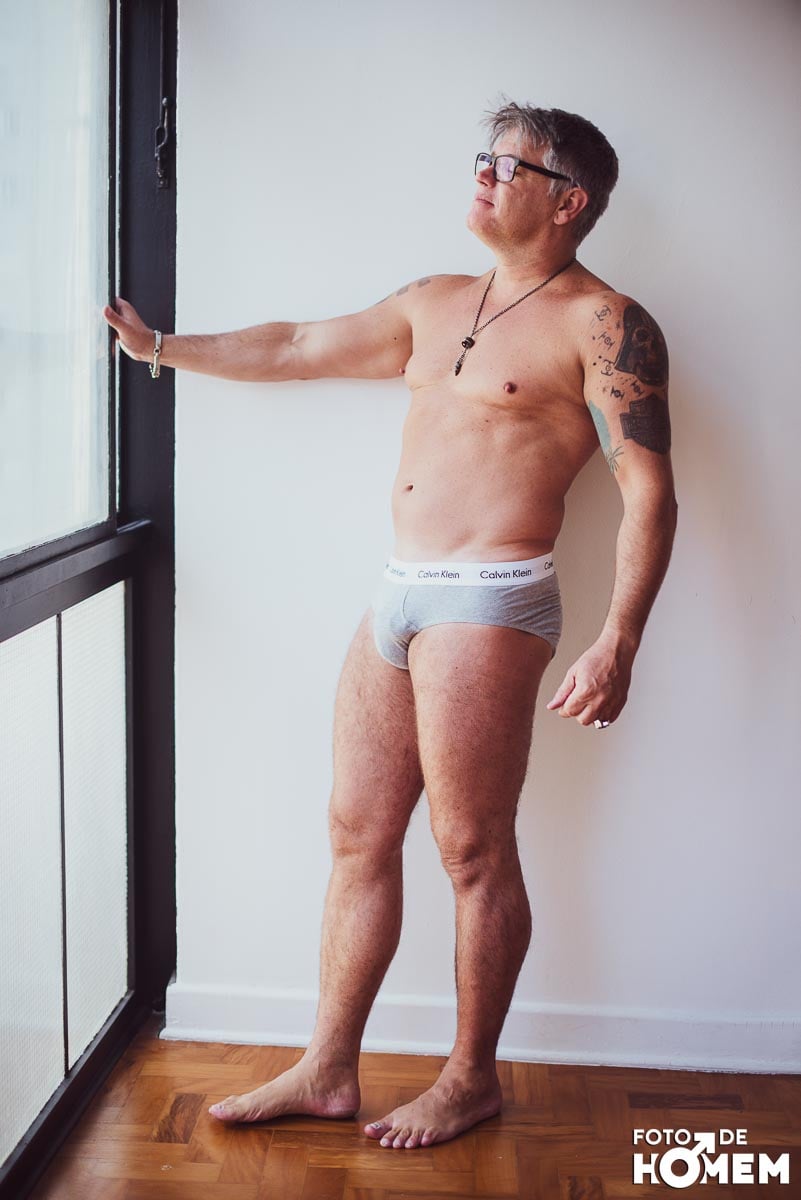 David Cardoso Jr. fez um ensaio sexy para um site de fotos masculinas. Foto: Eberson Theodoro/Foto de Homem 