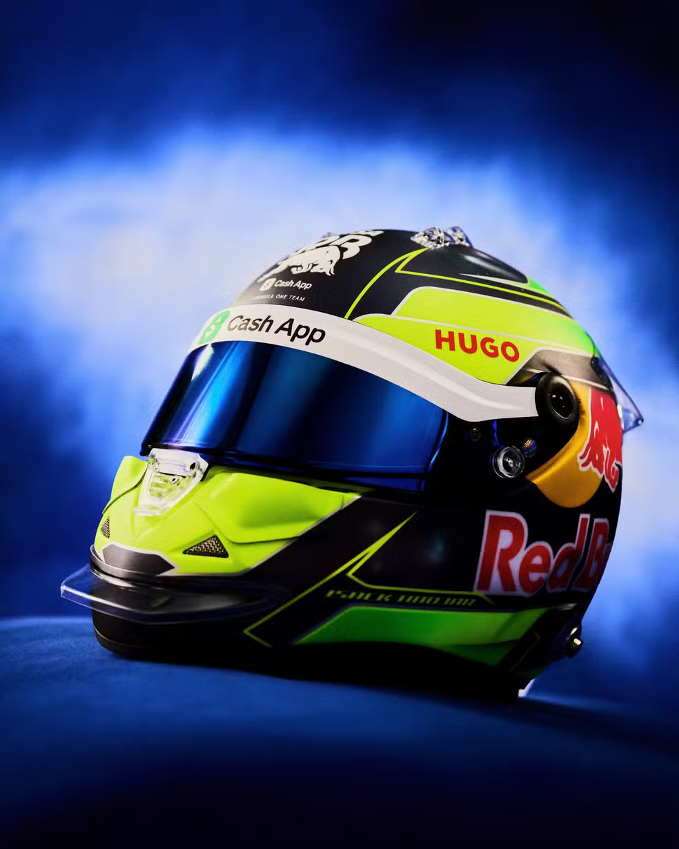 Capacete Isack Hadjar. Foto: Divulgação