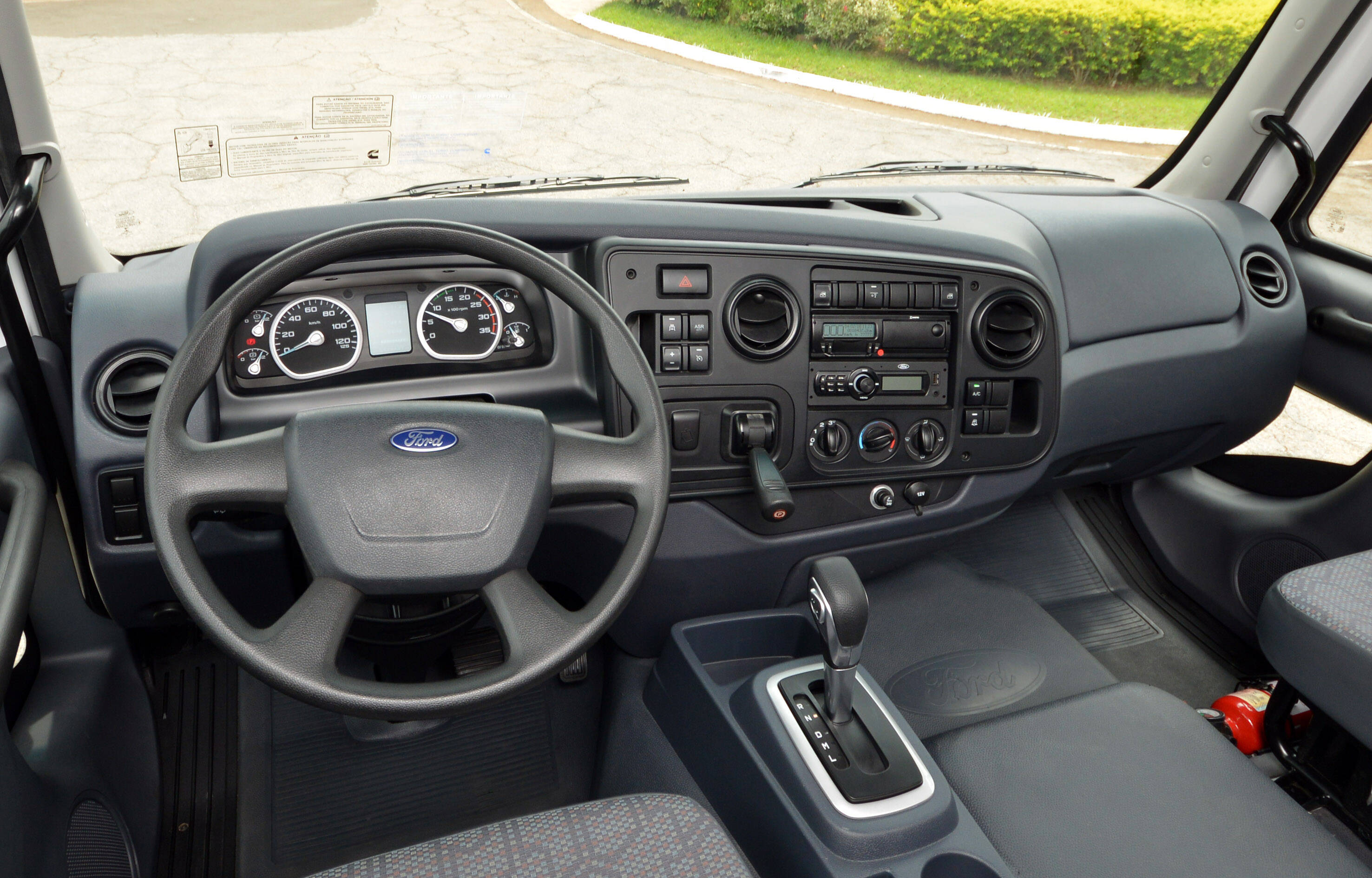 Ford Cargo TorqShift. Foto: Divulgação