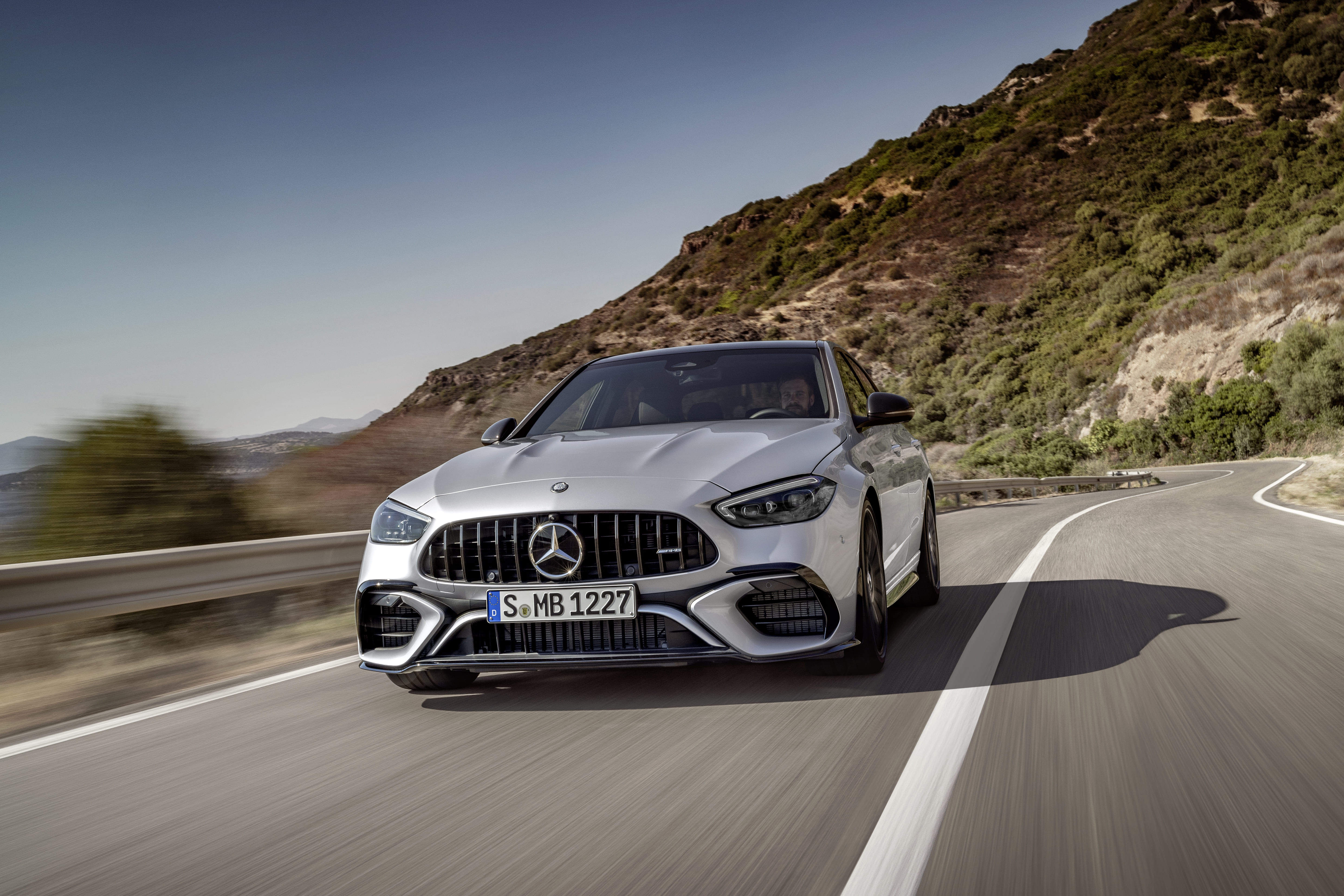 Divulgação de desempenho do Mercedes-AMG C63 SE/Mercedes-AMG