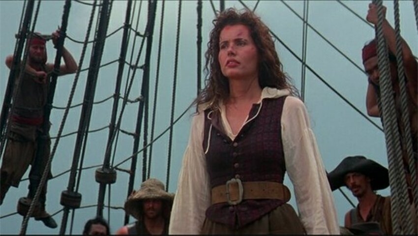 Aventura lançada em 1995, dirigida por Renny Harlin e estrelada por Geena David e Matthew Modine.  Reprodução: Flipar
