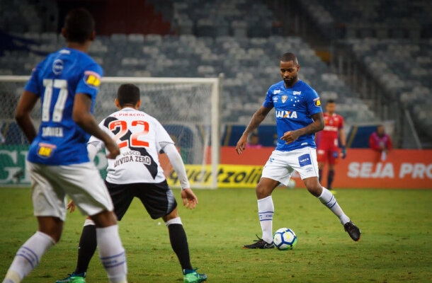 10ª rodada do Campeonato Brasileiro de 2018: Cruzeiro 1 x 1 Vasco, no Mineirão - Gols: Raniel (CRU)