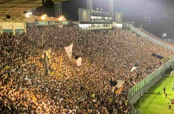 Vale lembrar: a UFMG é referência sobre as possibilidades do futebol brasileiro. E vamos aos números. Com a nova derrota do Botafogo, Grêmio e Palmeiras formam o trio dos 59 pontos (mas o Fogão tem um jogo a menos), com Bragantino com 58 e o Fla com 56 (e menos um jogo). Até o Atlético (54) tem chance de caneco