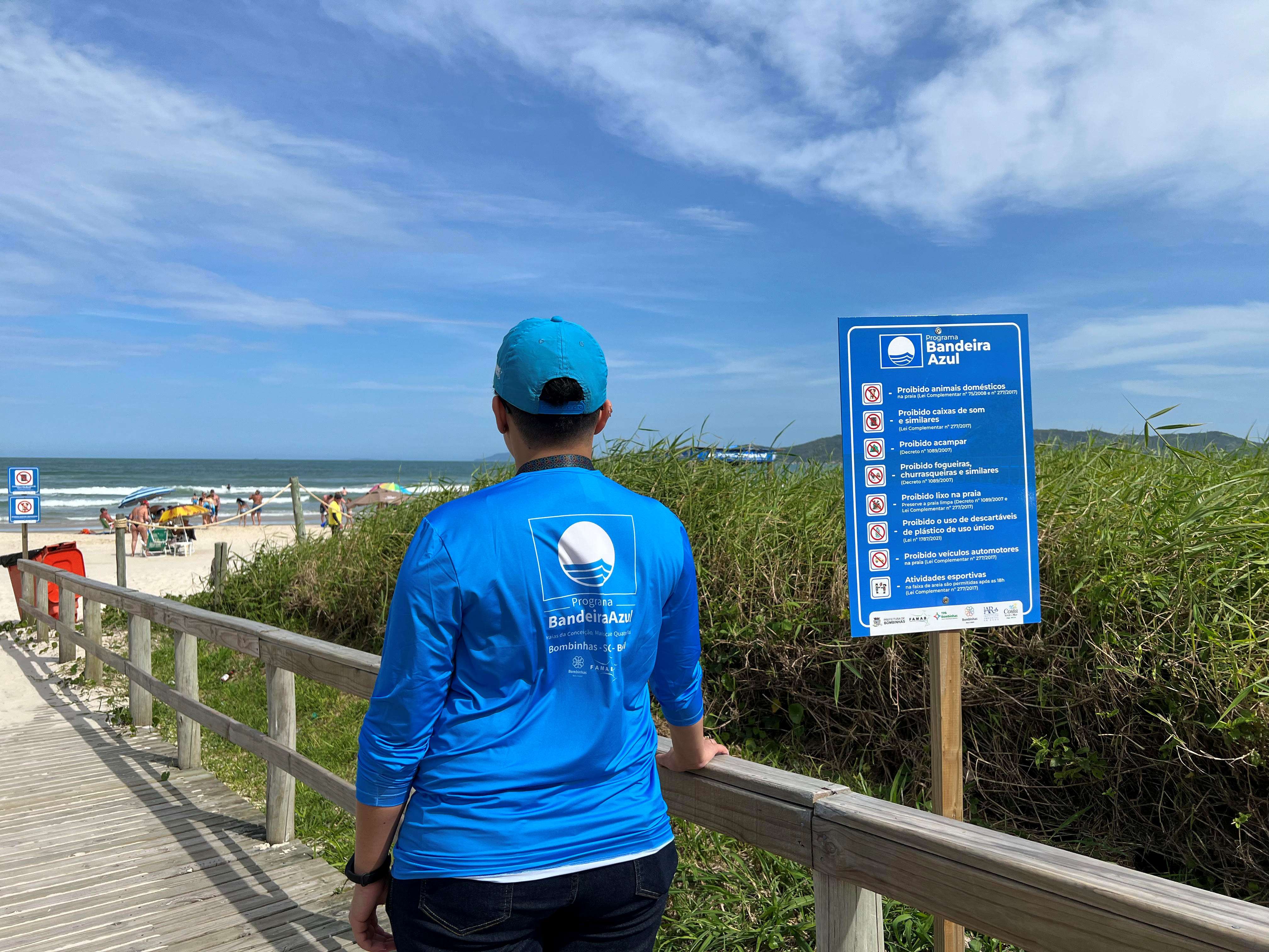 Agente Ambiental de Bombinhas (SC. Foto: Divulgação / Prefeitura de Bombinhas (SC)