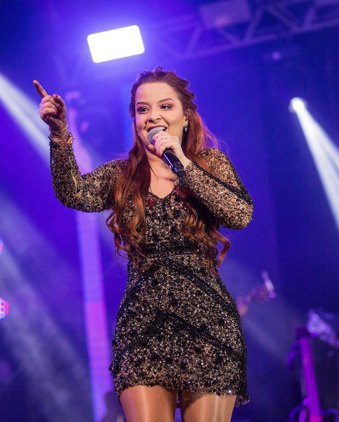 O novo visual de Maiara e Maraisa. Foto: Reprodução/Instagram/@maiara e maraisa