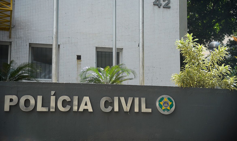 Victor contou que chegou a procurar a polícia para fazer um boletim de ocorrência, mas foi desincentivado pelo próprio funcionário do local.  Reprodução: Flipar