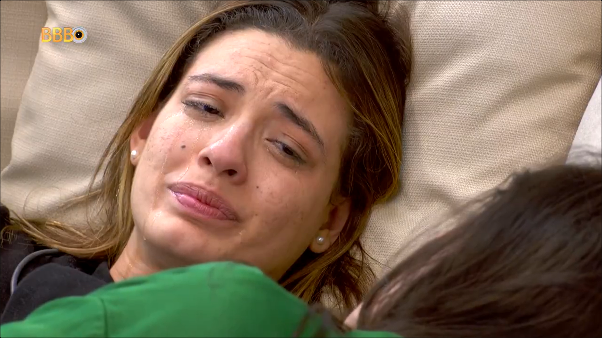 Beatriz chorou com medo de eliminação do 'BBB 24' Reprodução/Globo - 04.02.2024