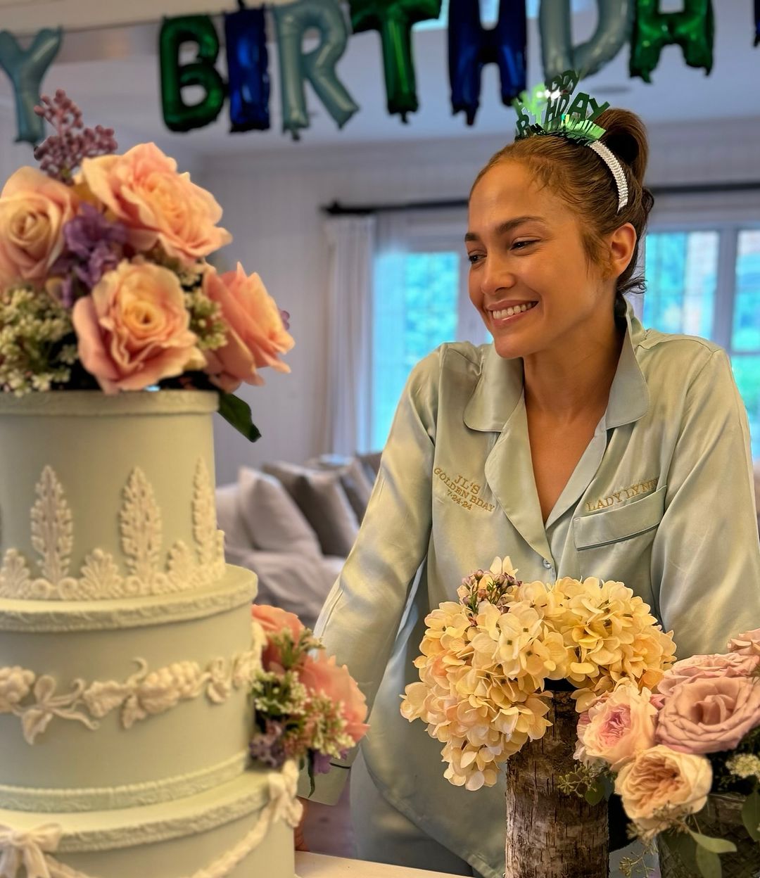 Jennifer Lopez comemorou seus 55 anos  Reprodução/Instagram