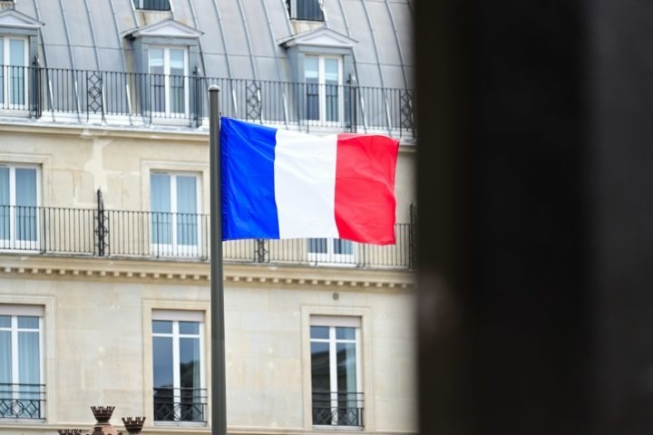 Além de elevar os níveis de testosterona, a condição genética rara provoca a ausência de útero. O diagnóstico foi dado tanto por um hospital da França quanto por um da Argélia. Reprodução: Flipar