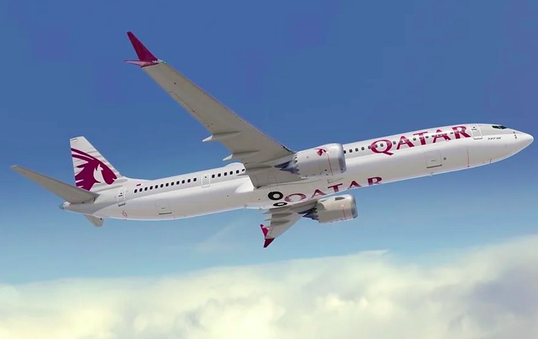 A empresa é conhecida por sua frota moderna e eficiente, composta por aeronaves como o Airbus A350 e o Boeing 787. Seu hub no Aeroporto Internacional Hamad, em Doha, é um dos mais avançados do mundo.  Reprodução: Flipar