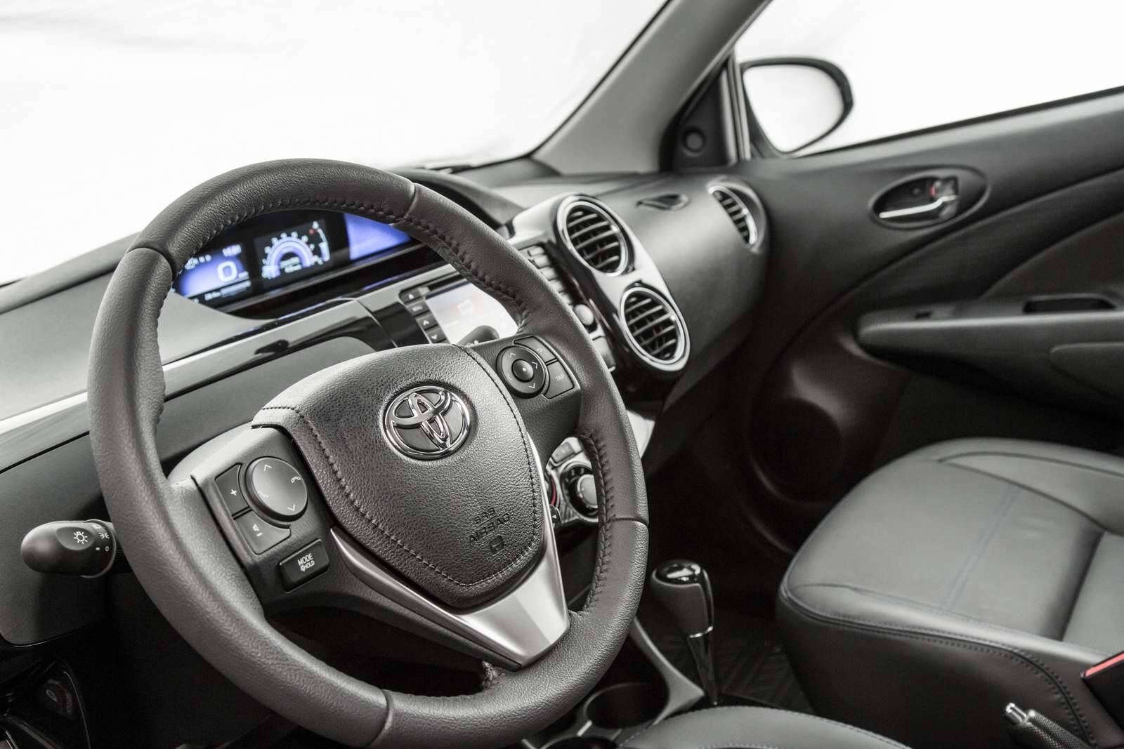 Toyota Etios Sedan Platinum. Foto: Divulgação