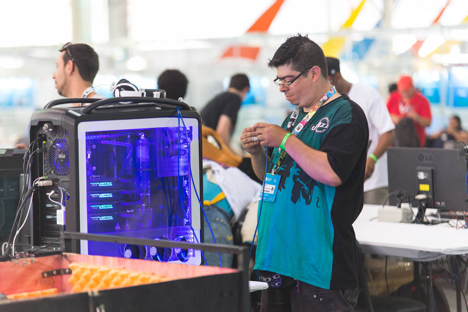 Campuseiros chegam equipados para passar cinco noites acampados na Campus Party, em São Paulo. Foto: Pedro Fernandes/Divulgação