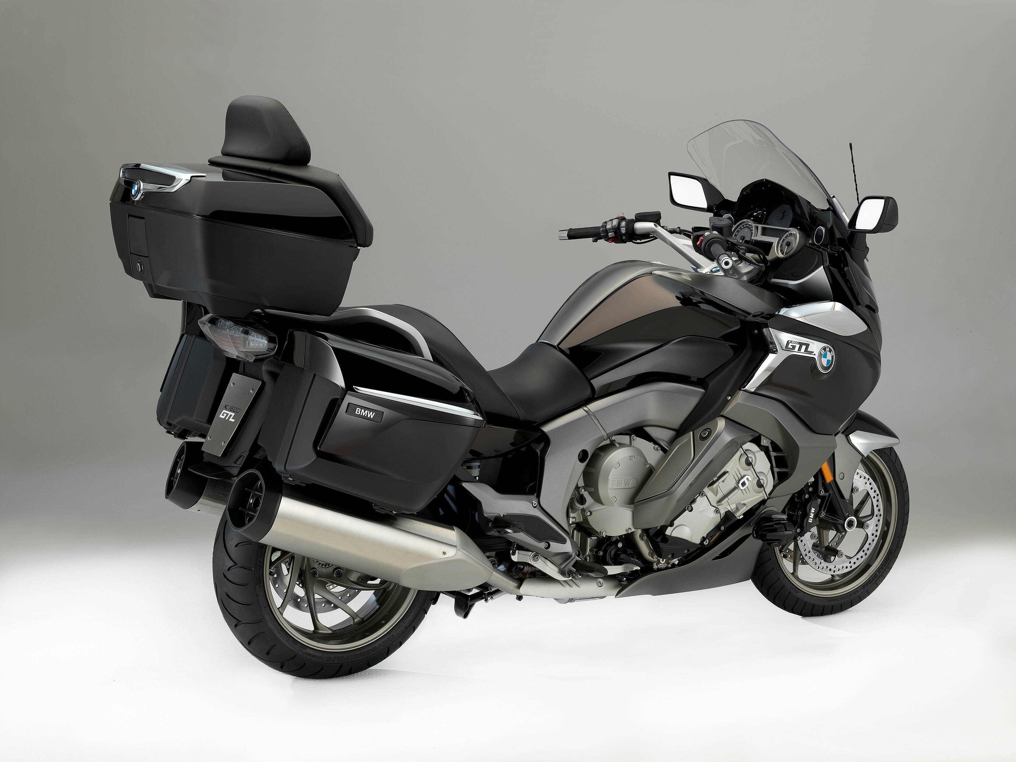 BMW K 1600 GTL. Foto: Divulgação