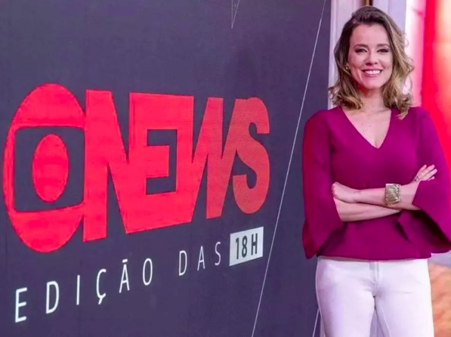 Na GloboNews, Natuza comanda o “Central GloboNews” e frequentemente apresenta jornais como a “Edição das 18h”, além de, em períodos eleitorais, ancorar a “Central das Eleições”. Reprodução: Flipar