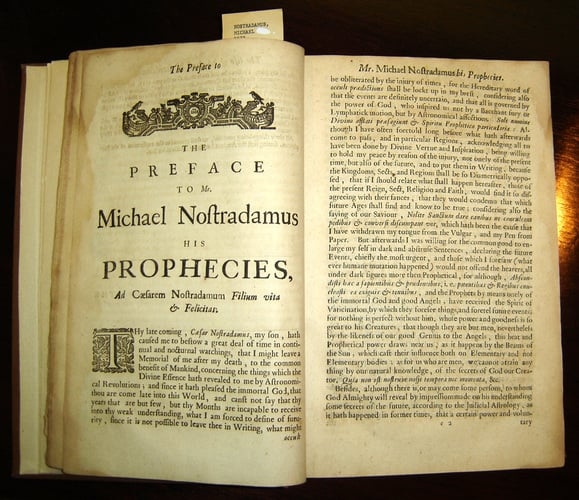 A ligação entre o profeta francês do século XVI e episódios históricos sempre gerou fascínio - por vezes tratado com ceticismo, outras com deslumbramento. Reprodução: Flipar