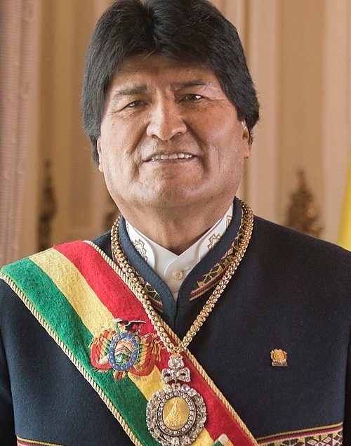 Nos últimos anos, a Bolívia vem enfrentando períodos de instabilidade política. Em 2019, Morales deixou o poder após um golpe de Estado que ocorreu depois de uma série de greves e protestos eclodirem pelo país. Reprodução: Flipar