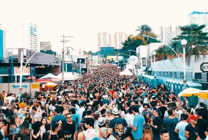 Em 2024, há desfile de blocos e bandas previstos para ocorrer entre até 25 de fevereiro.  Reprodução: Flipar