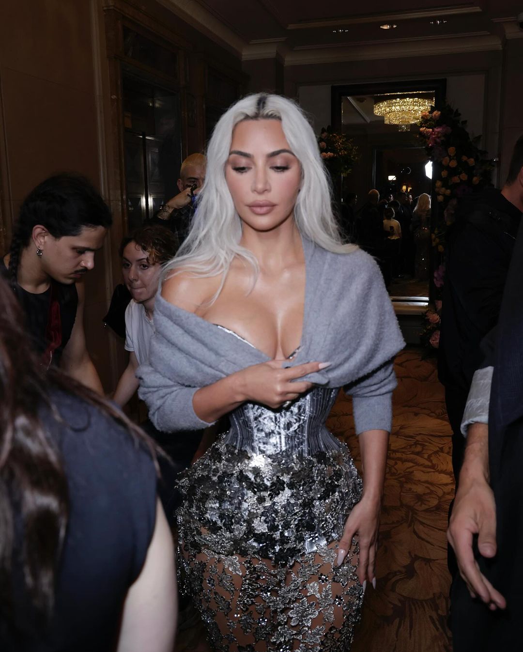 Kim Kardashian no Met Gala Reprodução