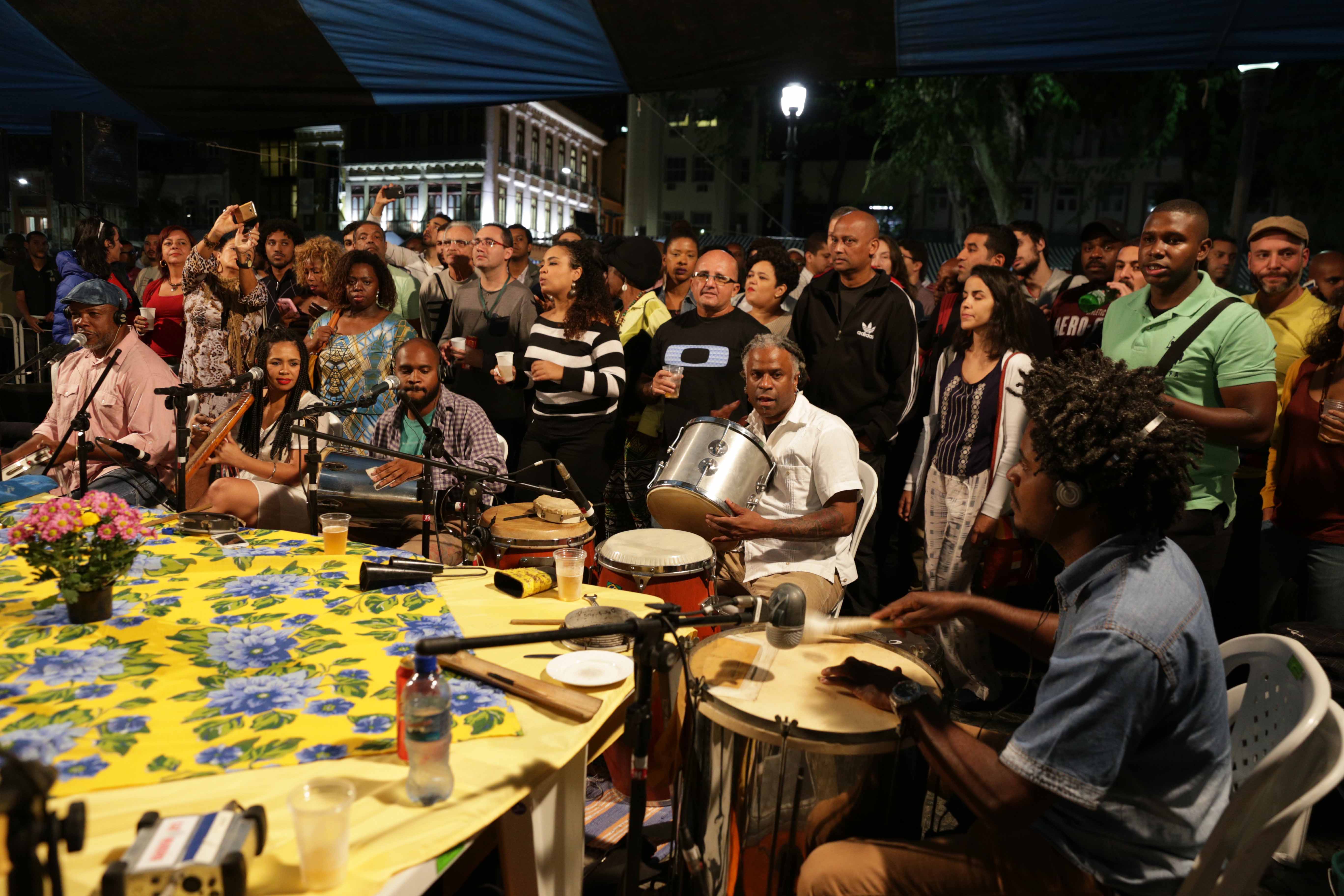 Roda de Samba no centro do Rio de Janeiro. Foto: Divulgação / Arquivo Prefeitura do Rio