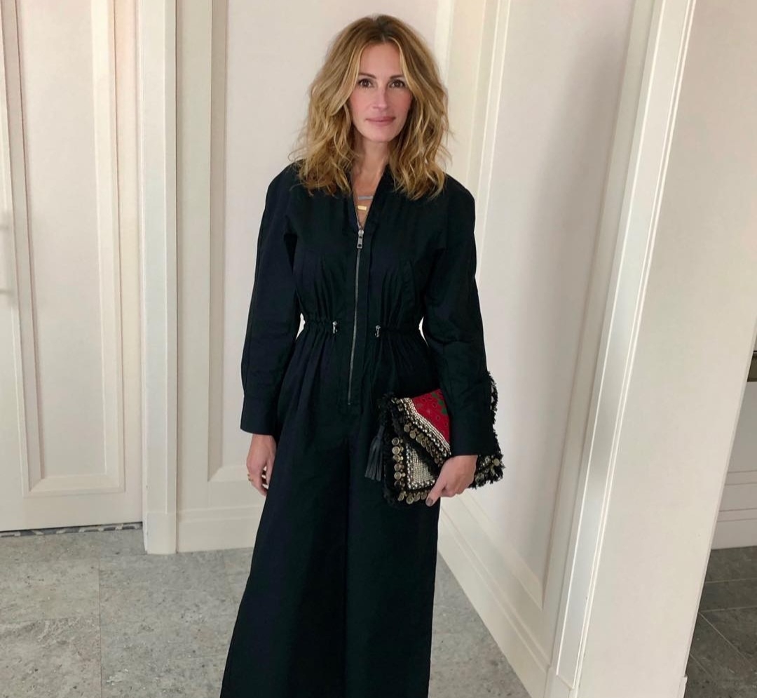 Anos mais tarde, em 1967, Martin Luther King e sua esposa decidiram retribuir o gesto dos amigos e os ajudou a pagar as contas do hospital em que Julia Roberts nasceu. 
 Reprodução: Flipar