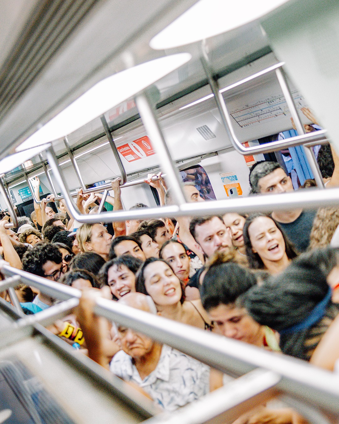 passageiros no Trem do Samba. Foto: Divulgação / Redes Sociais do Trem do Samba