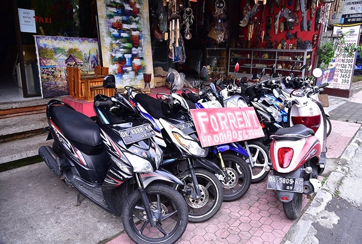 Moto em Bali: vale a pena alugar? - Não é Caro Viajar