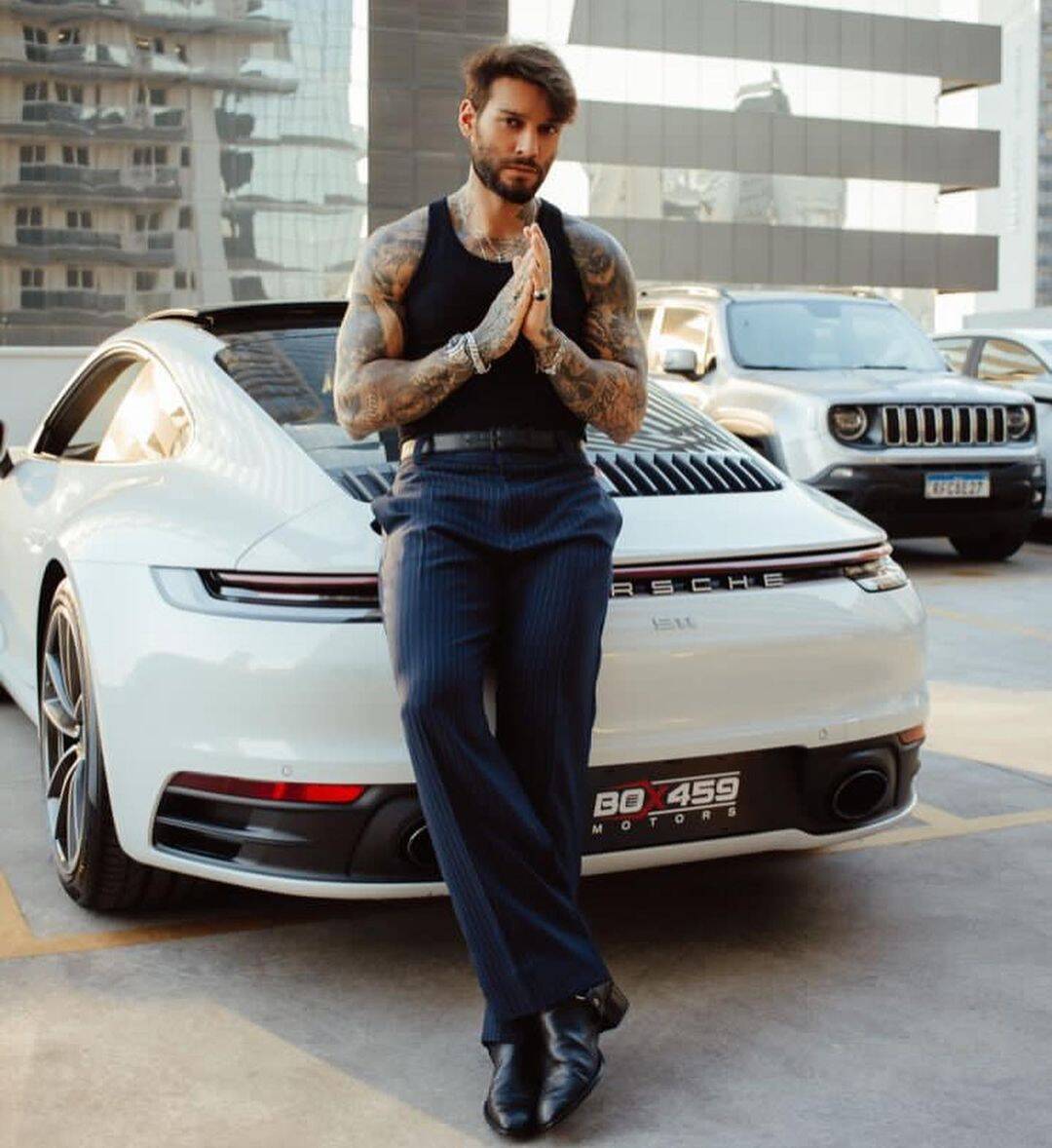 Lucas Lucco comenta paixão por carros. Foto: Instagram