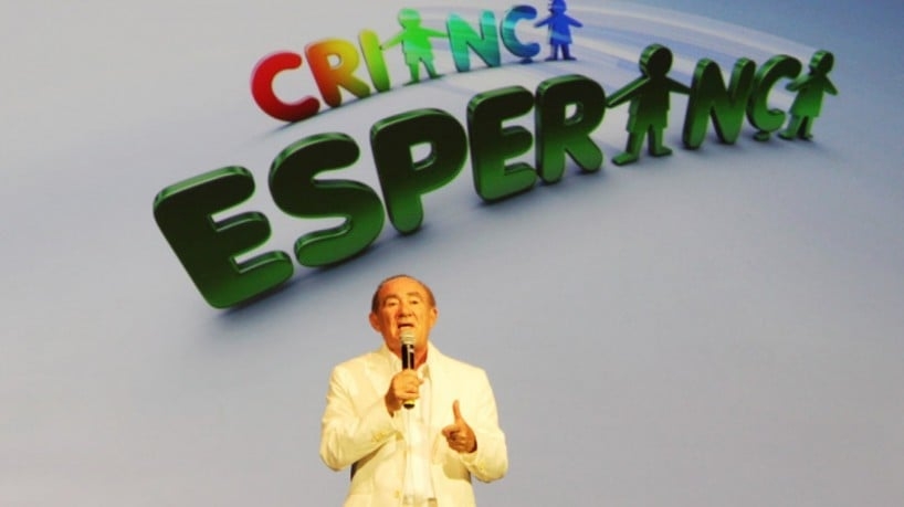 Em 1986, Renato Aragão tornou-se embaixador do “Criança Esperança”, promovido pela Globo em parceria com o Unicef. O humorista liderou o programa até 2019 e ficou bastante associado às ações pelos direitos das crianças no Brasil. 
 Reprodução: Flipar