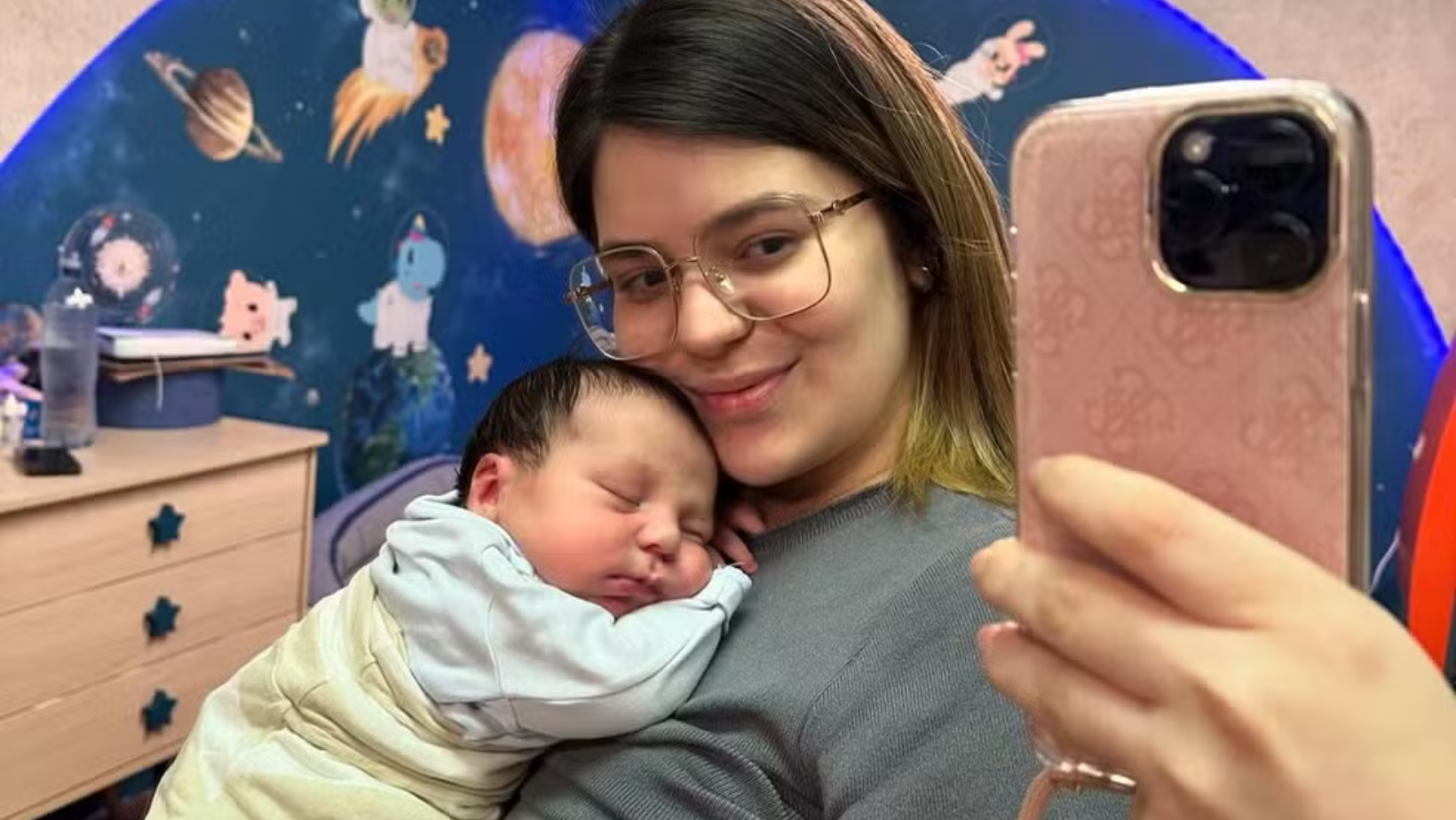 Viih Tube com o filho Ravi. Foto: Reprodução Instagram - 27.1.2025