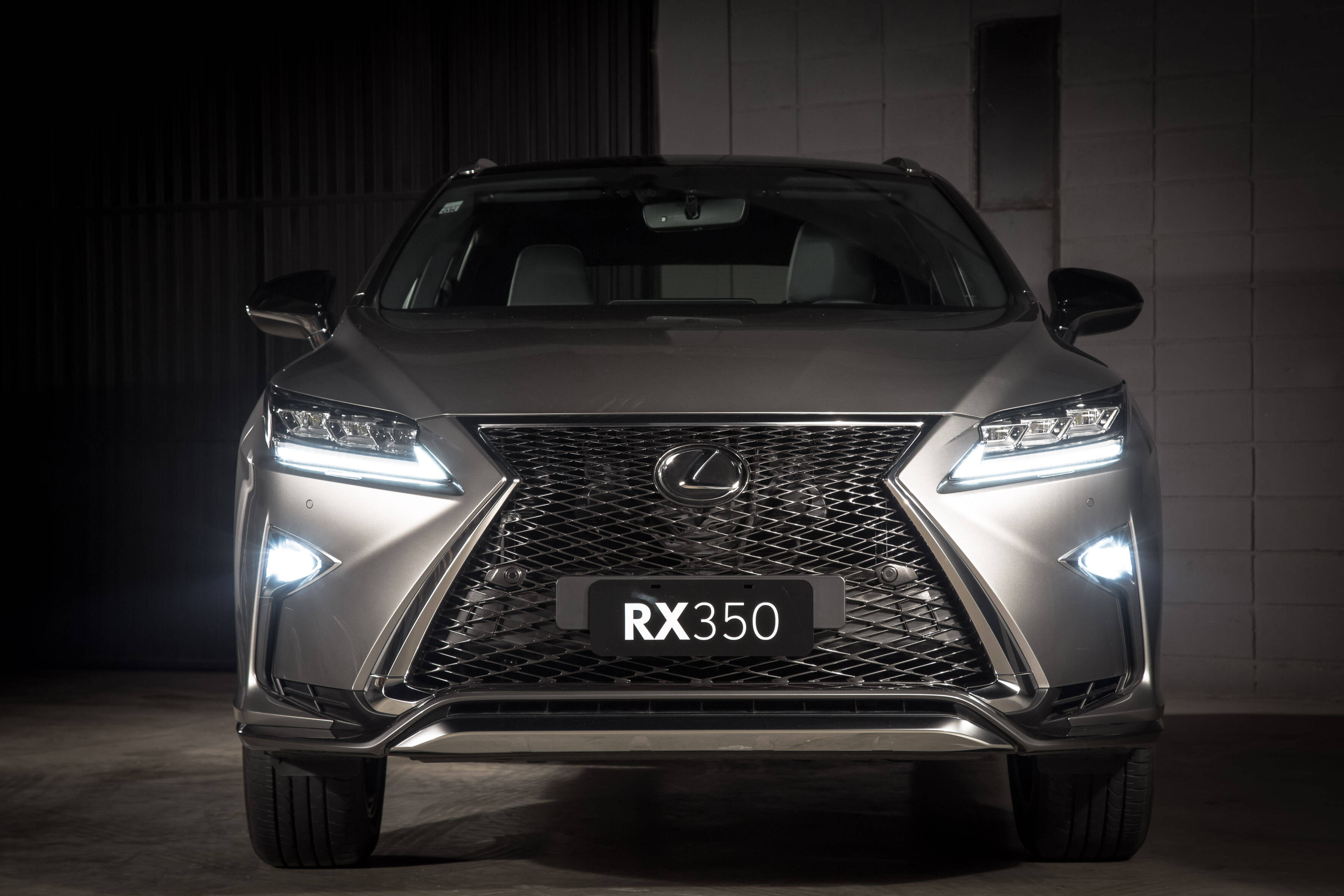 Lexus RX 350. Foto: Divulgação/Lexus