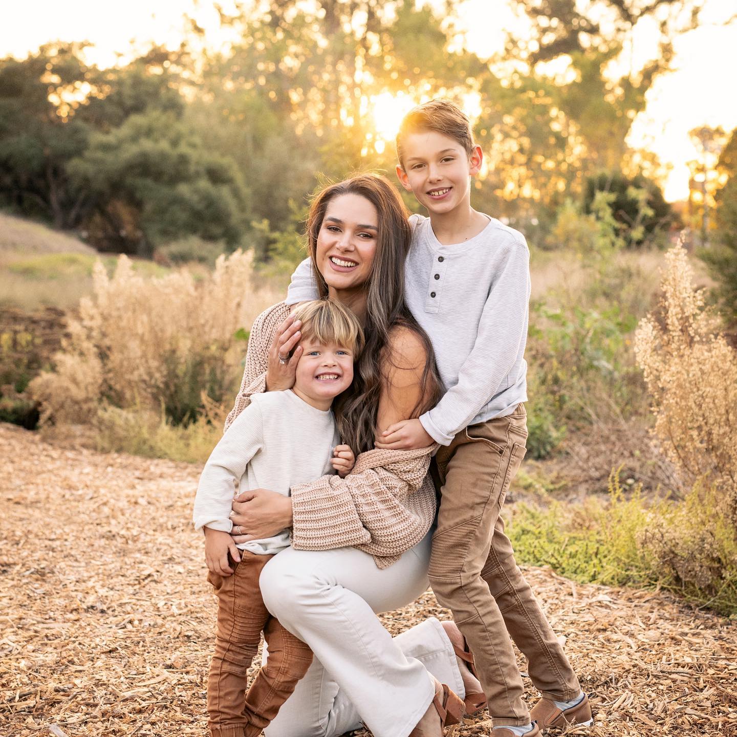 Fernanda Machado com os filhos Reprodução/Instagram