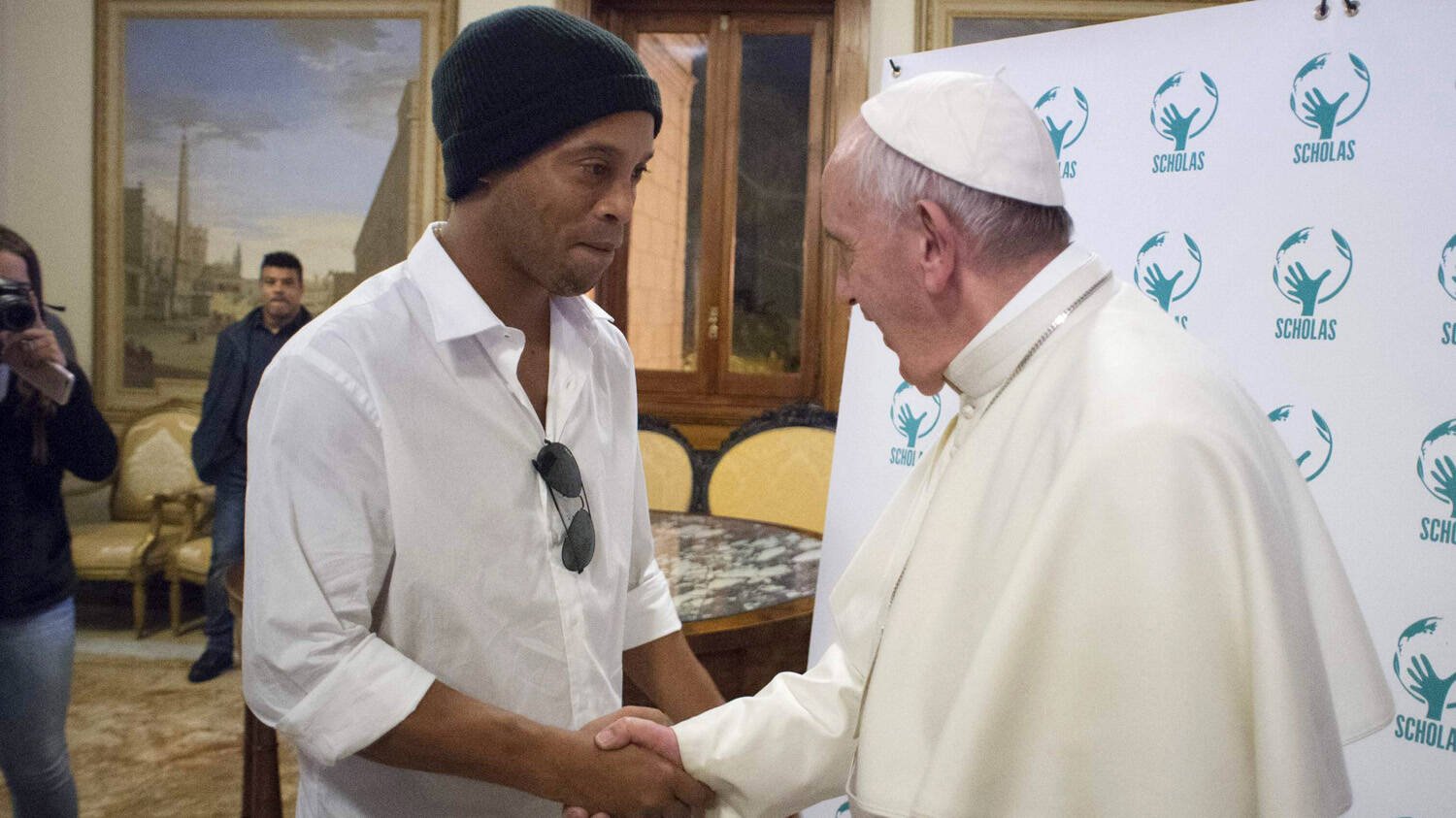 Ronaldinho confirma presença em 'partida pela paz' do Papa Francisco. Foto: Divulgação