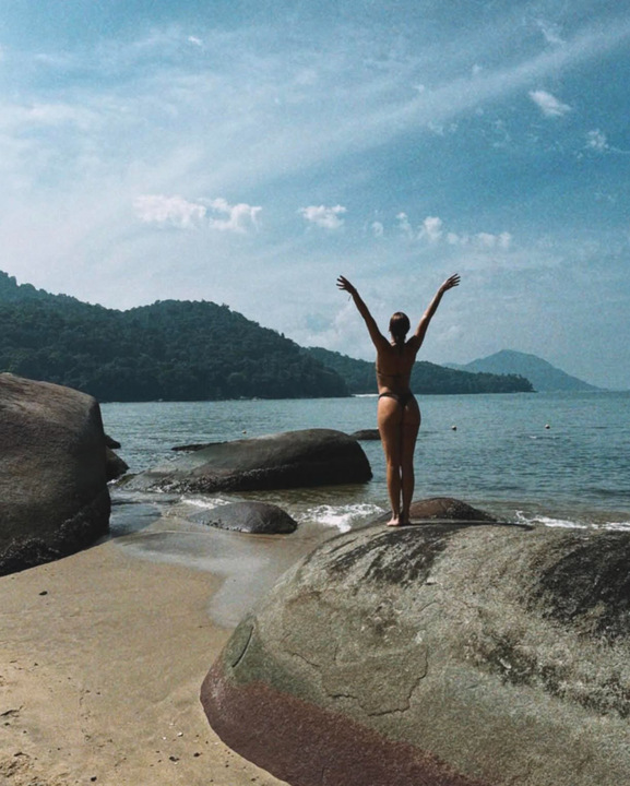 Isis Valverde . Foto: Reprodução: Instagram/@isisvalverde
