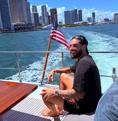 Yuri Alberto, atacante do Corinthians, descansa em Miami, nos Estados Unidos. Destino preferido de muitos boleiros. . Foto: Reprodução/Instagram