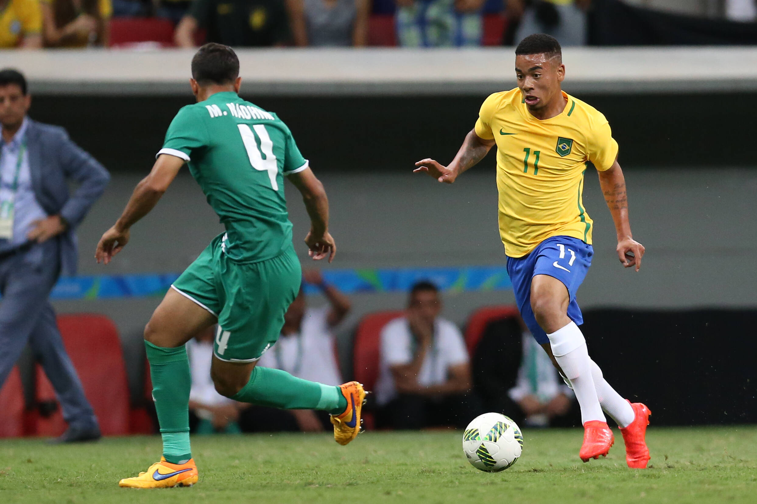 Gabriel Jesus foi outro que decepcionou contra o Iraque. Foto: Mowa Press