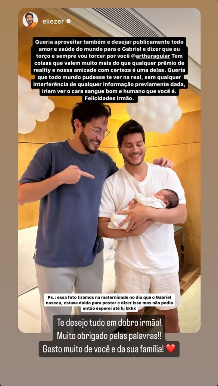 Arthur Aguiar publica foto ao lado de Sophia e do filho caçula: ‘Amo muito’ Reprodução/Instagram