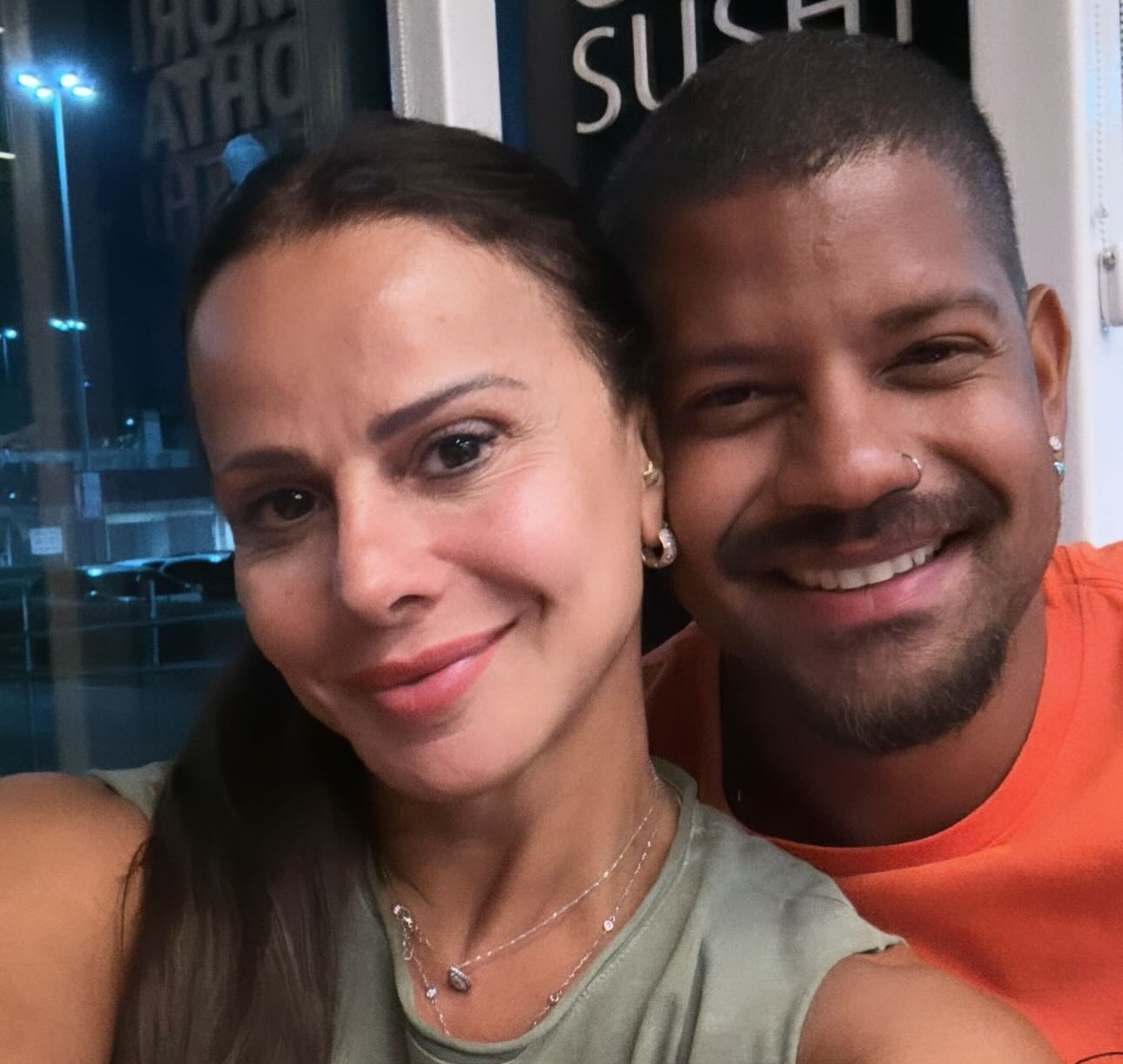 Vivi Araújo e o marido, Guilherme Militão Reprodução/Instagram