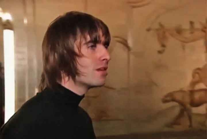 Nos anos seguintes, Liam Gallagher manteve carreira solo. Em outubro de 2017, ele lançou o disco “As You Were”, que vendeu mais de 100 mil cópias logo na primeira semana. 
 Reprodução: Flipar