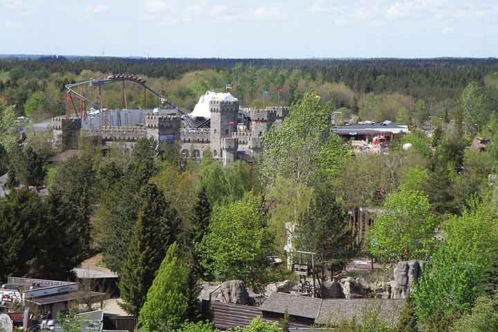 A cidade de Billund, no centro da Dinamarca, ficou famosa por ser a “pátria” do Lego. 
 Reprodução: Flipar