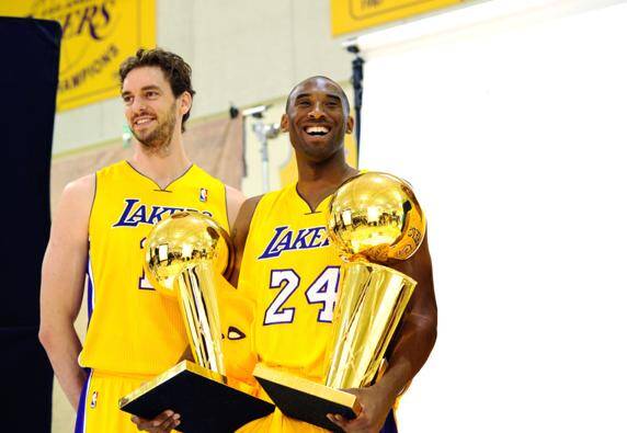 Paul Gasol com filhas de Kobe. Foto: Instagram