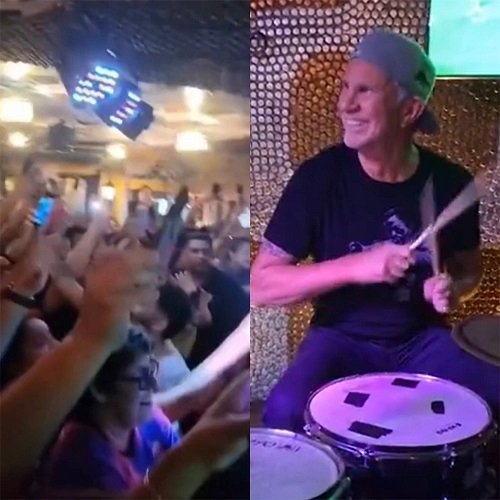 Na semana passada, mais especificamente no dia 02/11, viralizou na web um vídeo em que Chad aparece tocando músicas do Legião Urbana em um bar de Ipanema, no Rio de Janeiro.