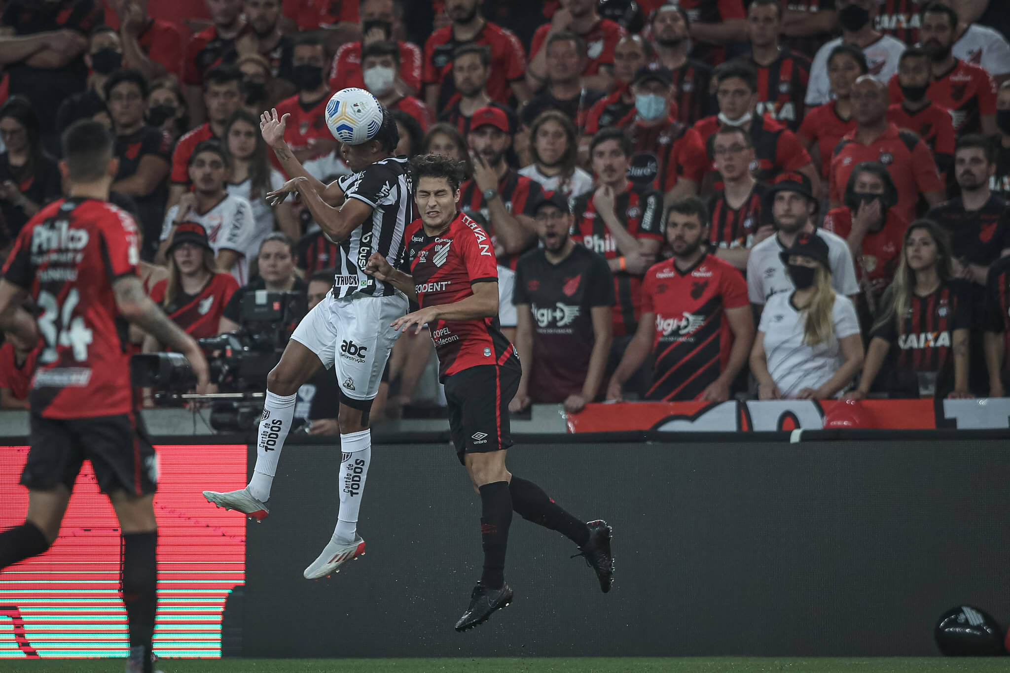 Galo x Santos e Flamengo x Corinthians agitam oitavas da Copa do Brasil;  confira, Futebol