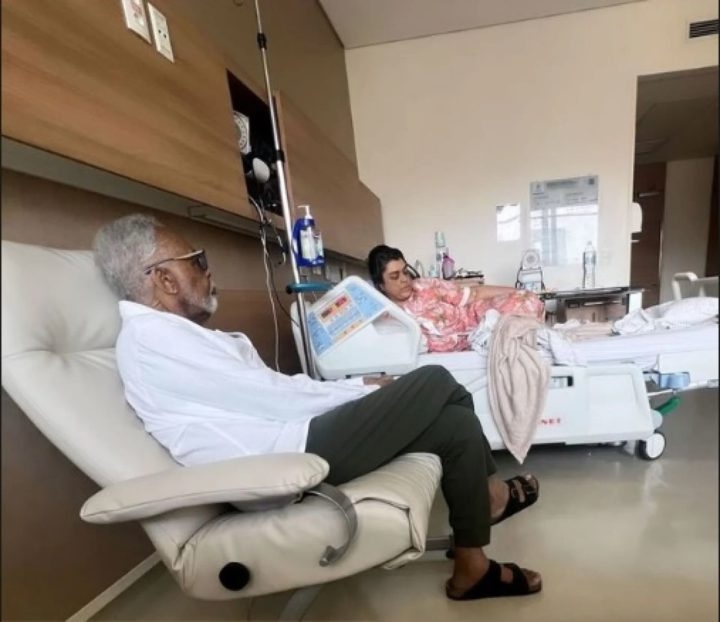 Preta postou foto de uma visita de Gilberto Gil quando ela estava no hospital. Ela passou por uma reconstrução de parte do trato intestinal no Hospital Sírio-Libanês, na Zona Sul de São Paulo.  Reprodução: Flipar