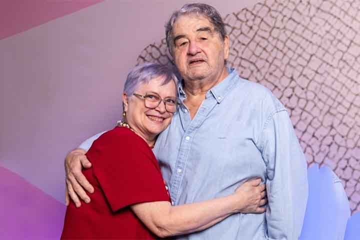 Na vida pessoal, Otávio foi casado com a atriz Beth Pinho Souza entre 1971 e 1985, união da qual nasceram duas filhas, Manuela e Mariana. Em 1986, casou-se com a também atriz Cristina Mullins, com quem vive até hoje.
 Reprodução: Flipar