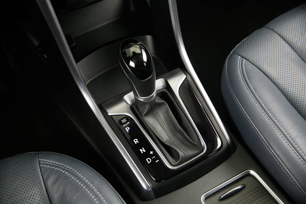 Alavanca de câmbio do Hyundai i30. Foto: Divulgação