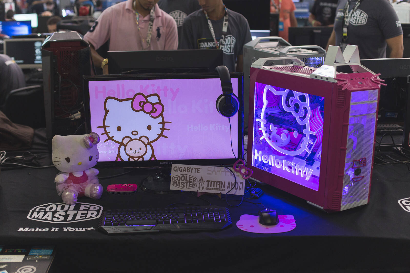 Pessoal da Cooler Master de PCs modificados fez um versão Hello Kit. Foto: Willian Soares Alves/Divulgação