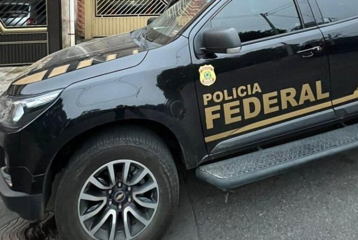 Foram apreendidos carros de luxo, joias, obras de arte e dinheiro em espécie. Seis prisões provisórias foram decretadas — cinco pessoas foram presas e uma está foragida. Reprodução: Flipar