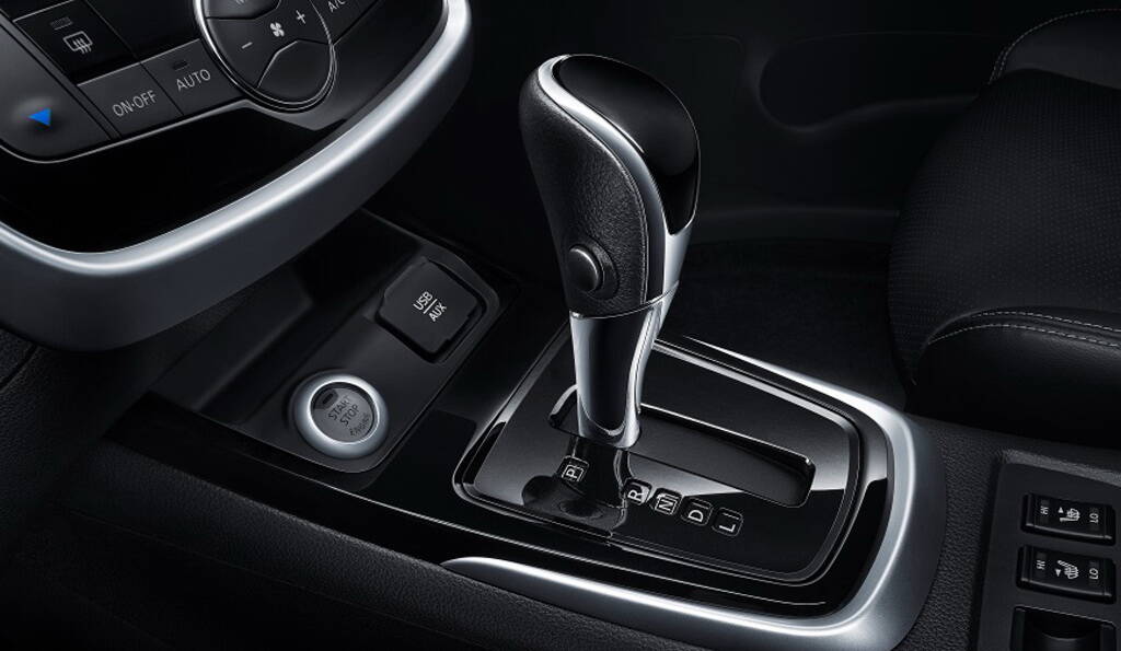 Nissan Tiida. Foto: Divulgação/Nissan