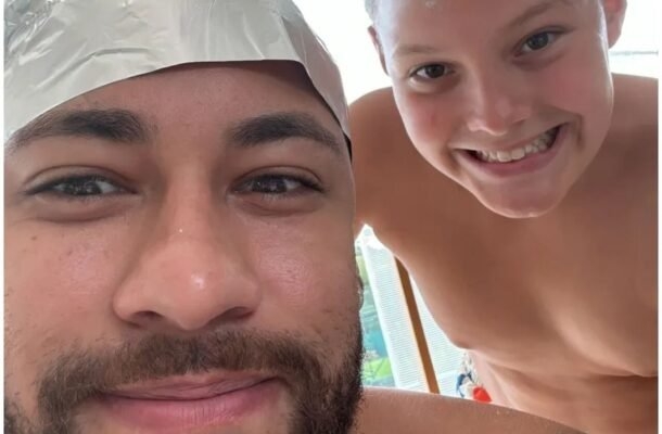 Neymar também é pai de Davi Lucca, de 12 anos. O menino é0 fruto de um relacionamento do atacante com a influenciadora digital Carol Dantas. - Foto: Reprodução/Instagram Reprodução: Jogada10